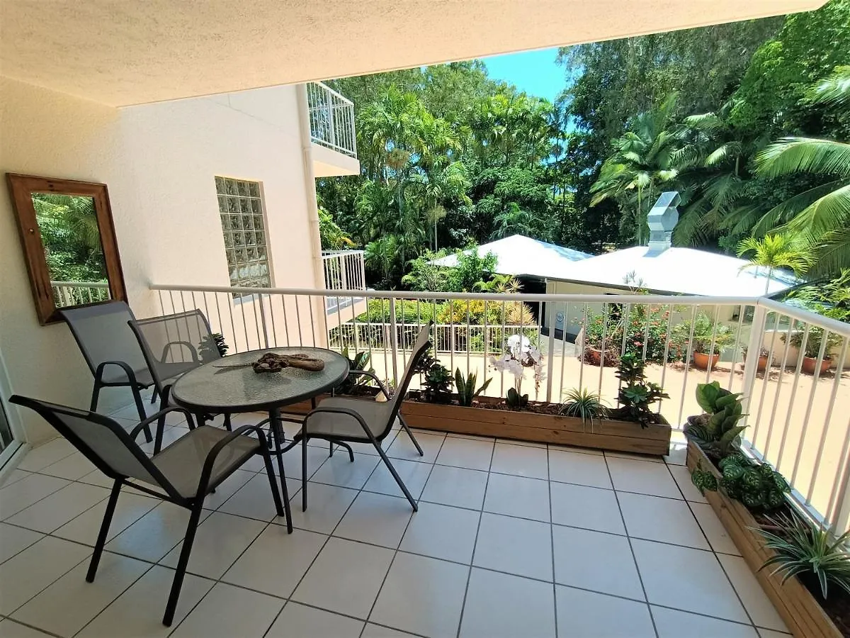יורקיס נוב Golden Sands Beachfront Resort יורקיס נוב