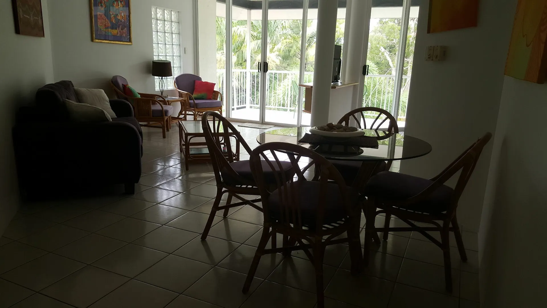 יורקיס נוב Golden Sands Beachfront Resort  יורקיס נוב